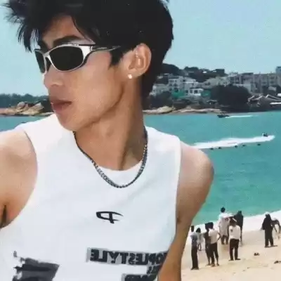 容晶辉
